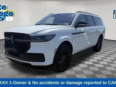Used 2025 Lincoln Navigator L Reserve w/ Jet Appearance Package