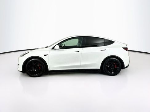 Used 2021 Tesla Model Y Performance AWD/4WD image 4