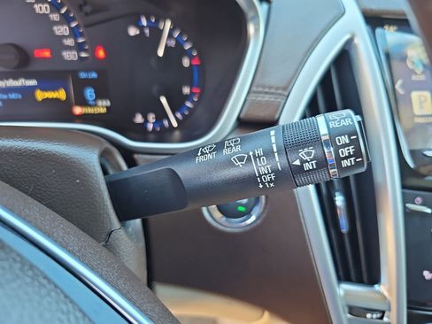 Used 2016 Cadillac SRX Luxury w/ Driver Awareness Package image 18