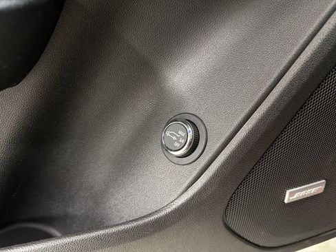 Certified 2022 Chevrolet Blazer RS w/ Enhanced Convenience Package image 25