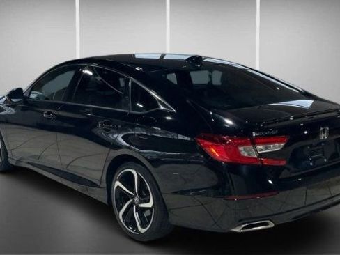 Used 2021 Honda Accord Sport image 5