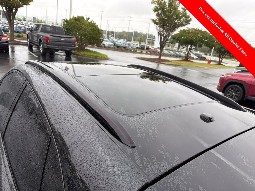 Used 2020 Porsche Macan AWD/4WD image 7
