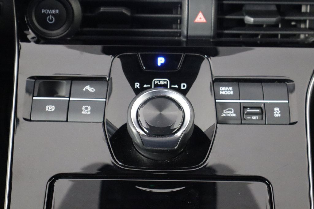 Used 2023 Subaru Solterra AWD image 24