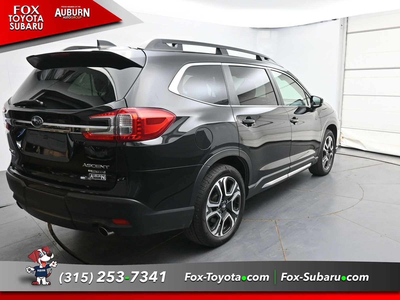 Used 2024 Subaru Ascent Limited AWD/4WD image 17