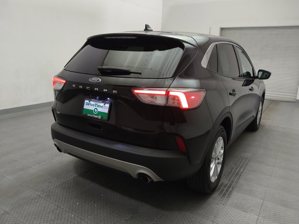 Used 2022 Ford Escape SE FWD image 7