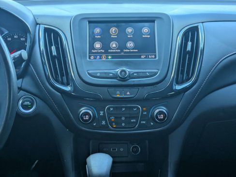 Used 2022 Chevrolet Equinox RS FWD image 5