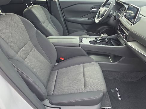 New 2026 Nissan Rogue SV w/ Cold Weather Package image 10