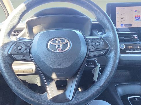 Used 2024 Toyota Corolla LE image 11