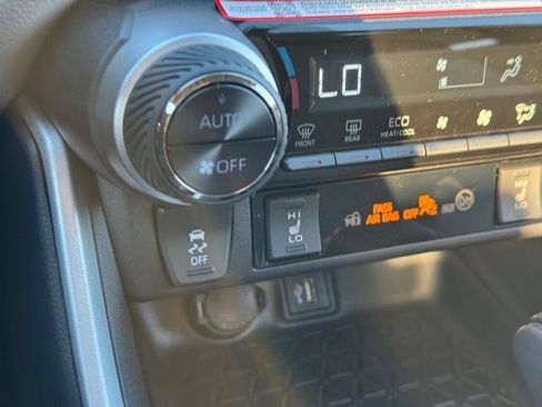 New 2025 Toyota RAV4 XLE image 15