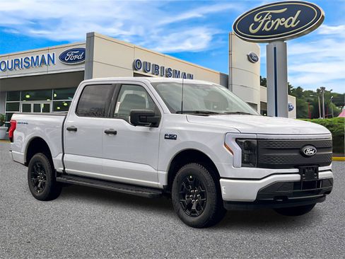 New 2025 Ford F150 Lightning XLT AWD/4WD image 1