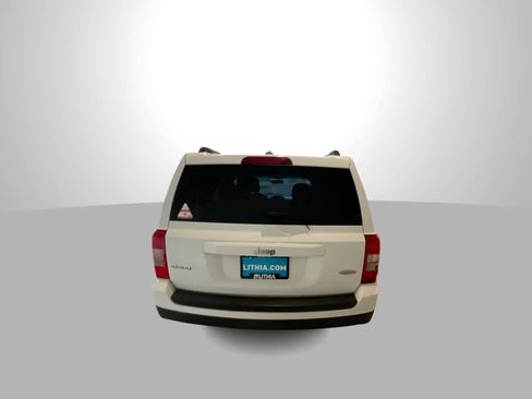 Used 2011 Jeep Patriot Latitude image 7