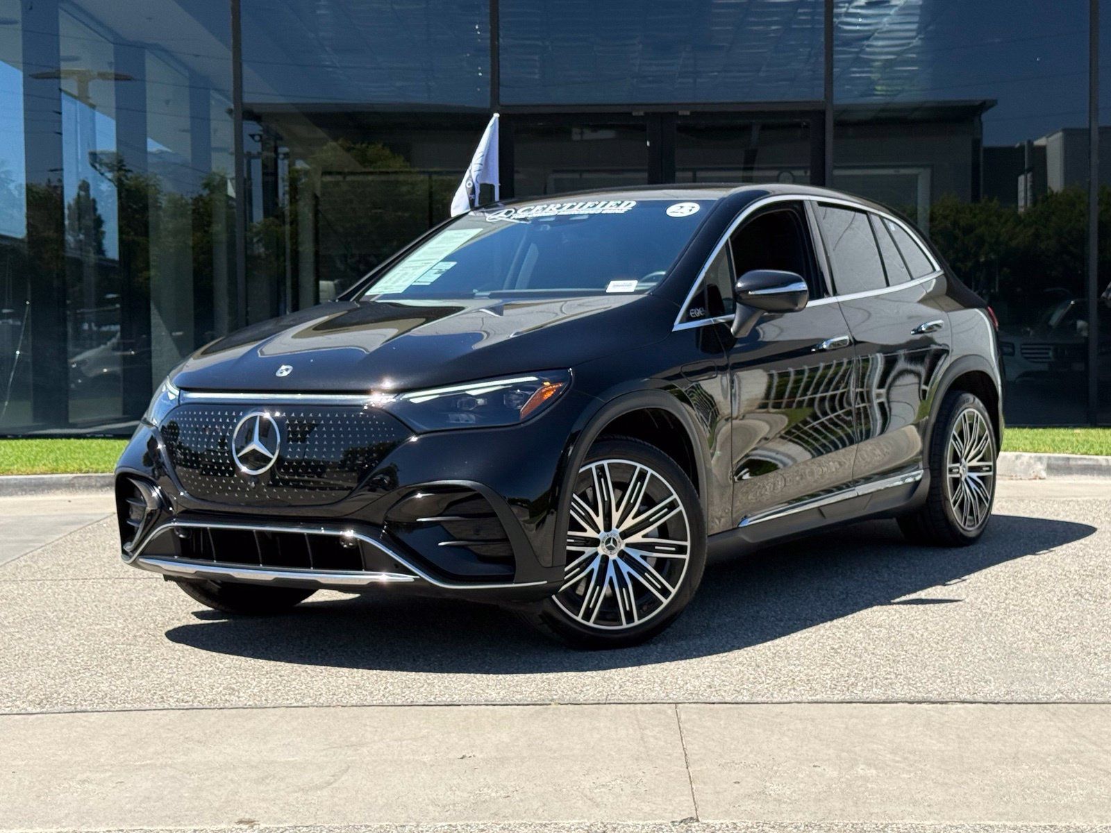 Used 2023 Mercedes-Benz EQE 350+ SUV w/ AMG Line Exterior Package image 2