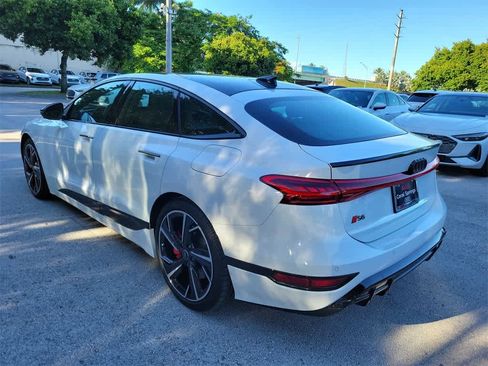 New 2025 Audi S6 e-tron Premium Plus image 6