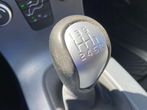 Used 2011 Volvo C30 FWD image 14