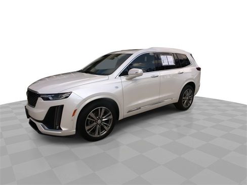 Certified 2020 Cadillac XT6 Premium Luxury image 6