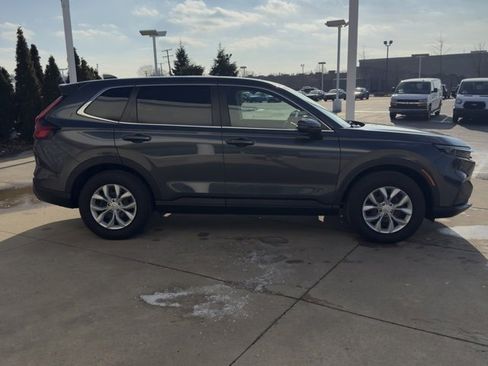 Certified 2025 Honda CR-V LX image 2