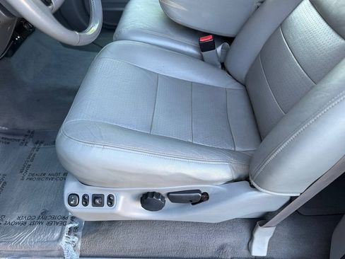 Used 2002 Ford F250 Lariat AWD/4WD image 21