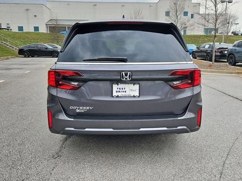 New 2026 Honda Odyssey EX-L image 5