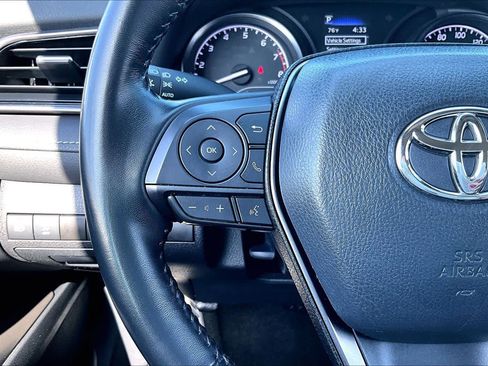 Used 2023 Toyota Camry SE FWD image 22