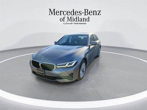 Used 2023 BMW 530i image 4