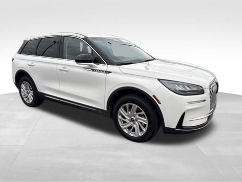 Certified 2023 Lincoln Corsair FWD image 11