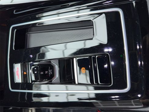 Used 2024 Volkswagen GTI SE image 31