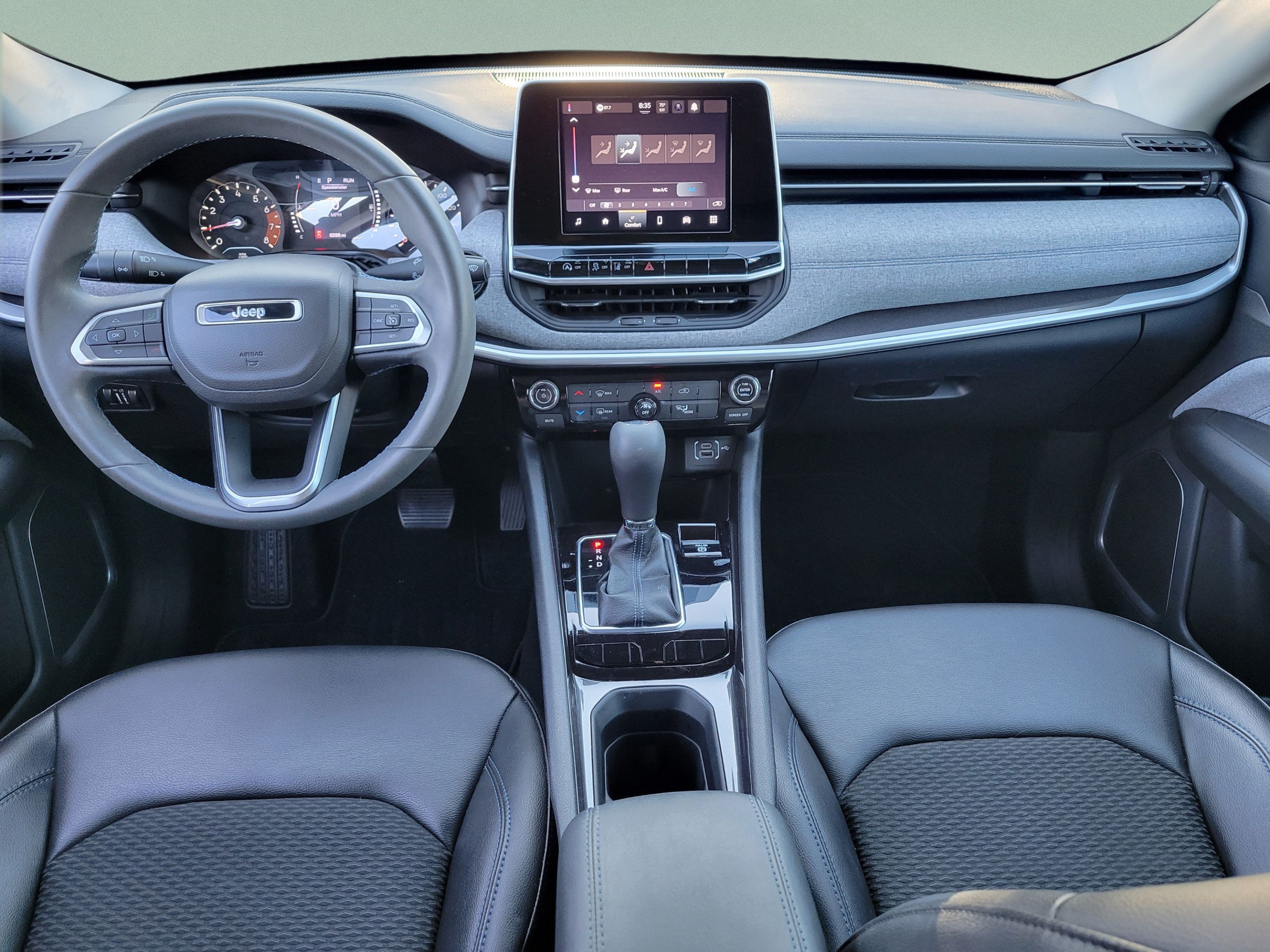 Used 2022 Jeep Compass Latitude FWD image 7