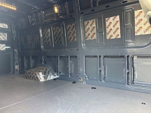 Used 2024 Mercedes-Benz Sprinter 3500 image 2