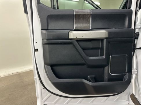 Used 2020 Ford F250 Lariat w/ Lariat Ultimate Package image 28