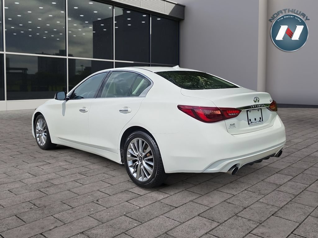Used 2020 INFINITI Q50 Luxe AWD/4WD image 3