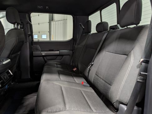 Used 2022 Ford F150 XLT w/ Equipment Group 302A High image 18