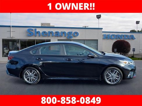 Used 2024 Kia Forte GT-Line FWD image 2