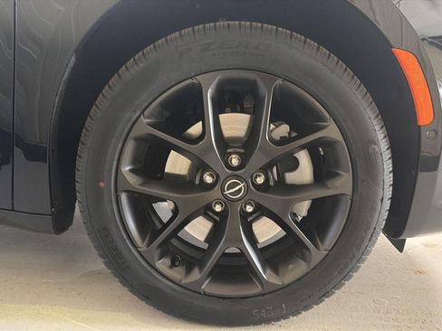 New 2026 Chrysler Pacifica Limited image 25