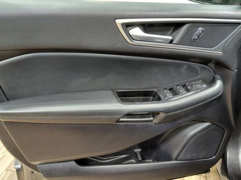 Certified 2019 Ford Edge SEL w/ Equipment Group 201A image 37