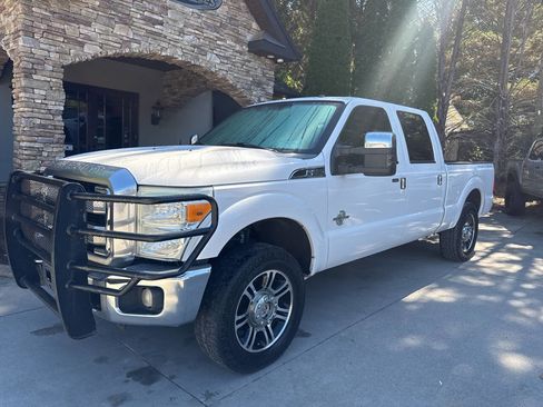 Used 2013 Ford F250 Platinum w/ Skid Plate Pkg AWD/4WD image 2