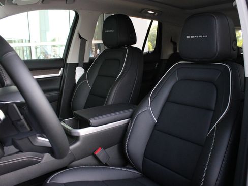 New 2027 GMC Terrain Denali w/ LPO, Floor Liner Package AWD/4WD image 14