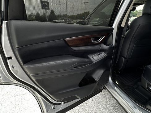 Certified 2023 Subaru Ascent Touring AWD/4WD image 19