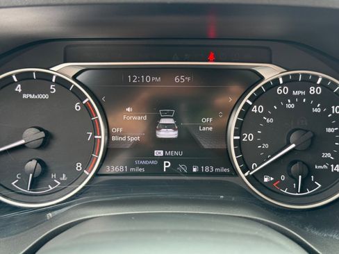 Used 2025 Nissan Rogue SV image 21