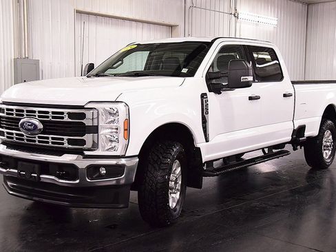 Used 2024 Ford F250 XLT w/ 360-Degree Camera Package image 3