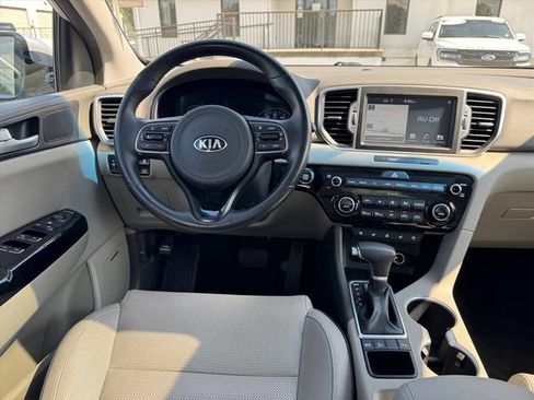 Used 2019 Kia Sportage EX w/ EX Technology Package FWD image 14