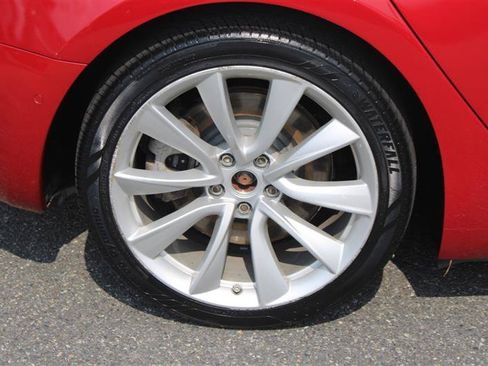 Used 2018 Tesla Model 3 Long Range RWD image 7