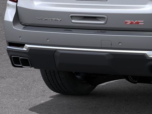 New 2026 GMC Yukon Denali w/ Denali Reserve Package AWD/4WD image 14