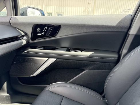 New 2025 Cadillac Optiq Luxury 2 AWD/4WD image 22
