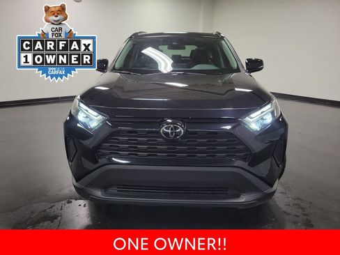 Used 2024 Toyota RAV4 XLE w/ Convenience Package AWD/4WD image 3