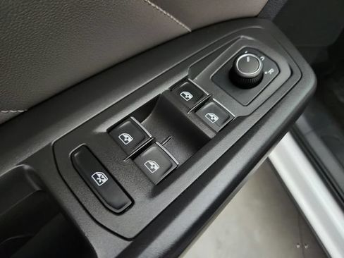Used 2023 Volkswagen Atlas SE AWD/4WD image 20