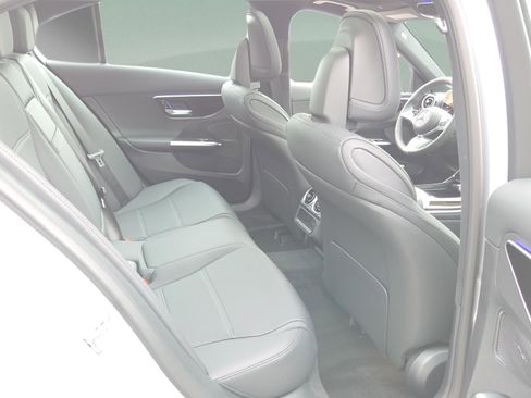 New 2026 Mercedes-Benz C 300 4MATIC Sedan image 26