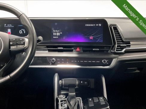 Used 2024 Kia Sportage EX FWD image 7