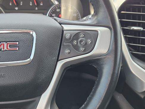 Used 2017 GMC Acadia SLT FWD image 28