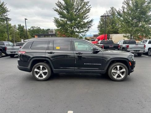 Used 2024 Jeep Grand Cherokee L Limited AWD/4WD image 5
