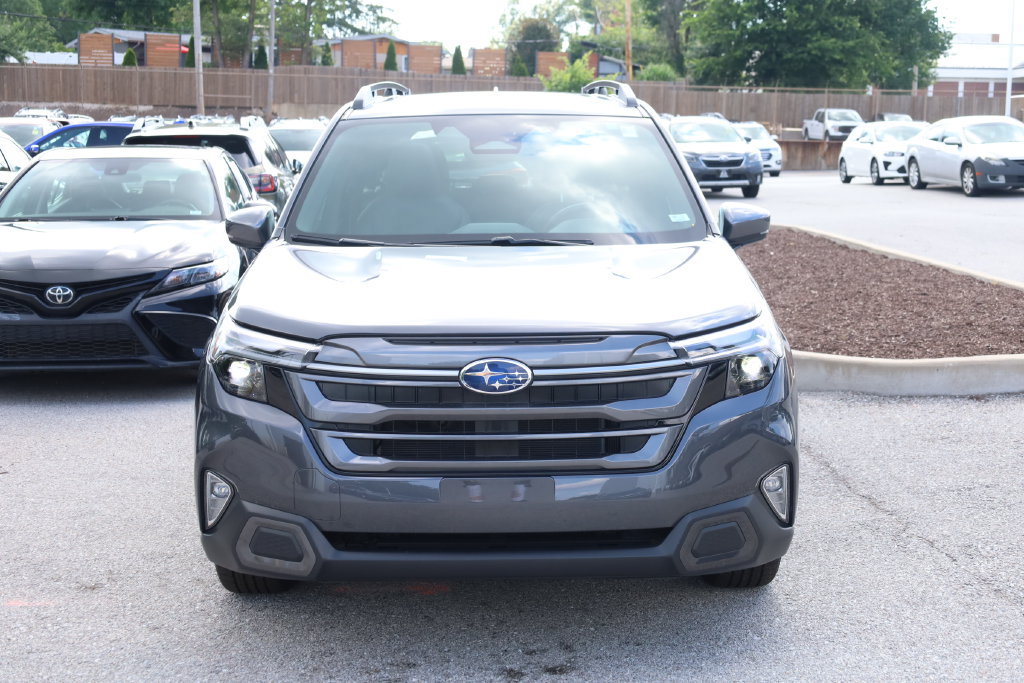 Used 2026 Subaru Forester Limited AWD/4WD image 3